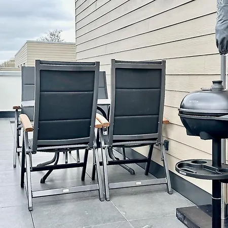 Kueste33-22 Lotta * טוסנס