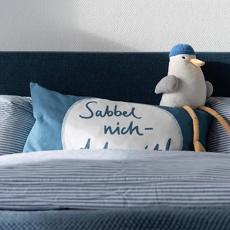 Kueste33-22 Lotta * טוסנס